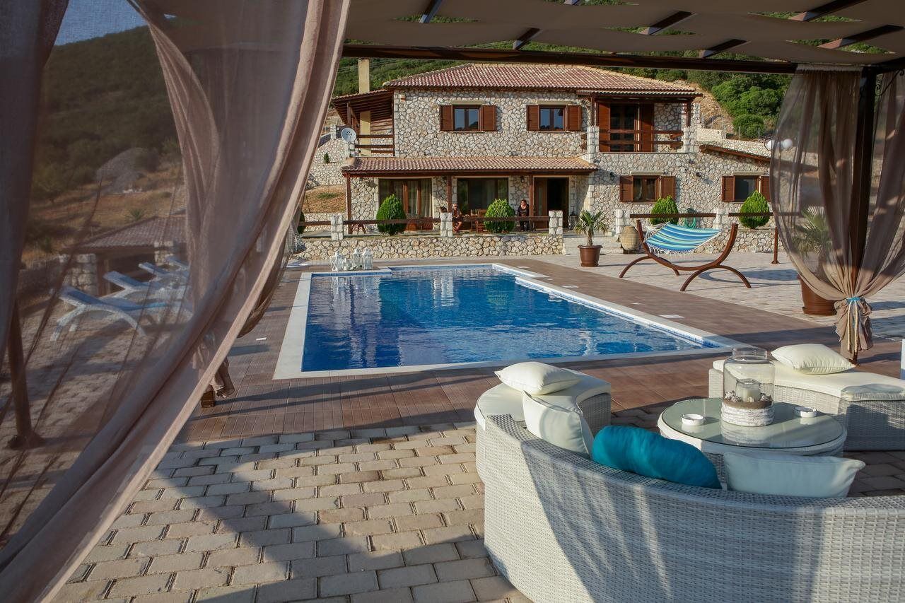Piedra Villa Аргостоліон Екстер'єр фото